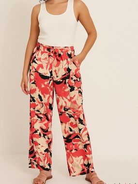 Calvin Klein Coral, Black & Cream Floral Abstract Wide-Leg Beach Pants Sz L